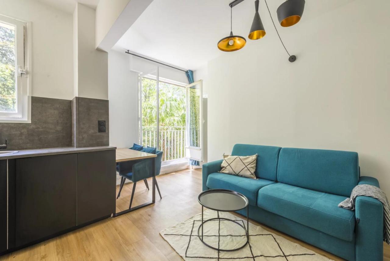 Appartement 2 Pieces 4 Couchages Tout Confort Нёйи-сюр-Сен Экстерьер фото